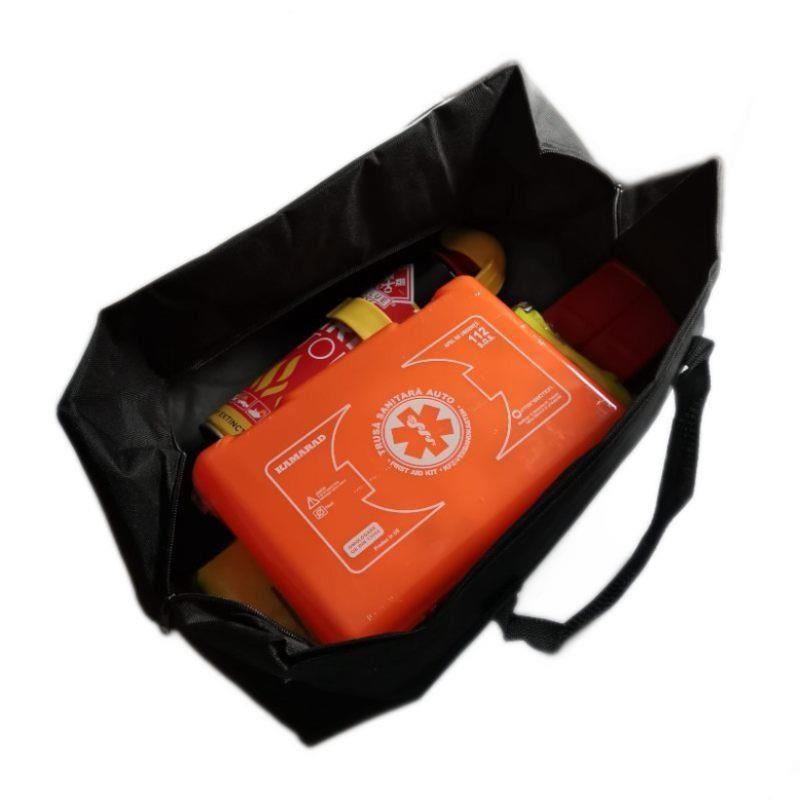 Set dotari obligatorii auto (trusa auto, 2 x triunghi avarie, vesta, stingator spray)