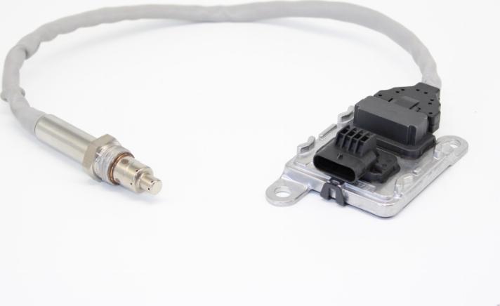 AMPRO A1070180 - Senzor NOx, injectie aditiv aaoparts.ro