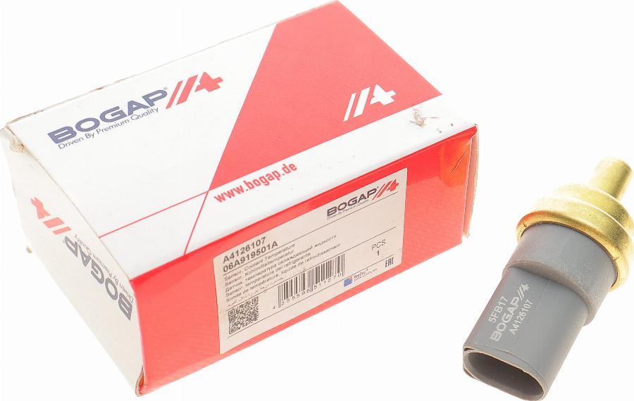 BOGAP A4126107 - Senzor,temperatura lichid de racire aaoparts.ro