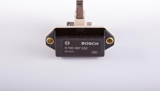 BOSCH 9 190 087 032 - Regulator, alternator aaoparts.ro