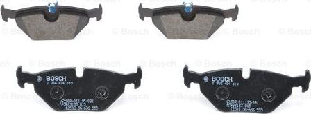 BOSCH 0 986 494 009 - Set placute frana,frana disc aaoparts.ro