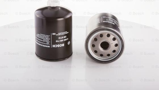 BOSCH 0 986 450 710 - Filtru combustibil aaoparts.ro