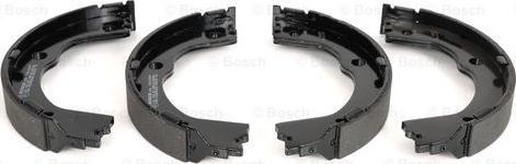 BOSCH 0 986 487 947 - Set saboti frana, frana de mana aaoparts.ro