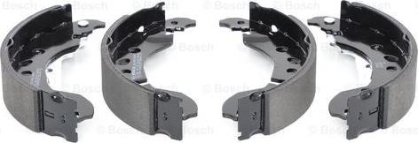 BOSCH 0 986 487 921 - Set saboti frana aaoparts.ro