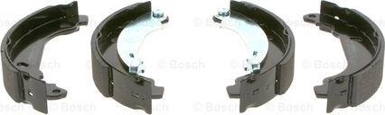 BOSCH 0 986 487 568 - Set saboti frana aaoparts.ro