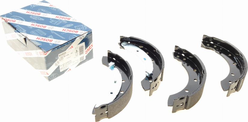 BOSCH 0 986 487 585 - Set saboti frana aaoparts.ro