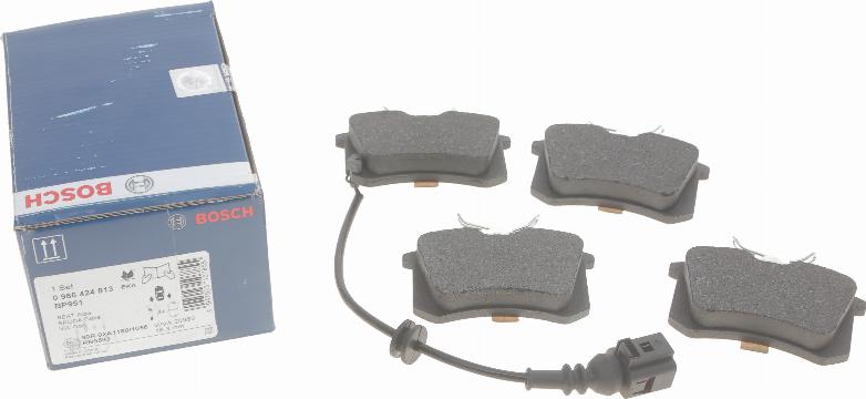 BOSCH 0 986 424 813 - Set placute frana,frana disc aaoparts.ro