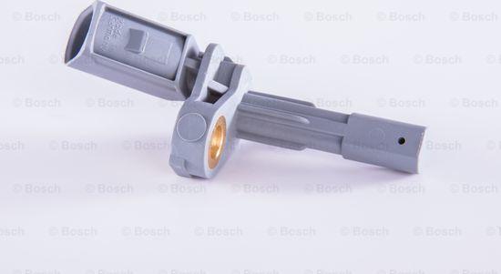 BOSCH 0 986 594 560 - Senzor,turatie roata aaoparts.ro