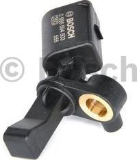 BOSCH 0 986 594 503 - Senzor,turatie roata aaoparts.ro