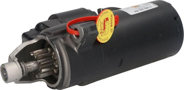 BOSCH 0 986 025 400 - Starter aaoparts.ro