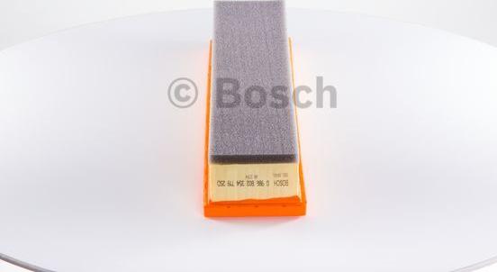 BOSCH 0 986 B02 354 - Filtru aer aaoparts.ro
