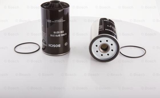 BOSCH 0 986 BF0 218 - Filtru combustibil aaoparts.ro