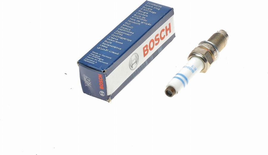 BOSCH 0 241 135 520 - Bujii aaoparts.ro