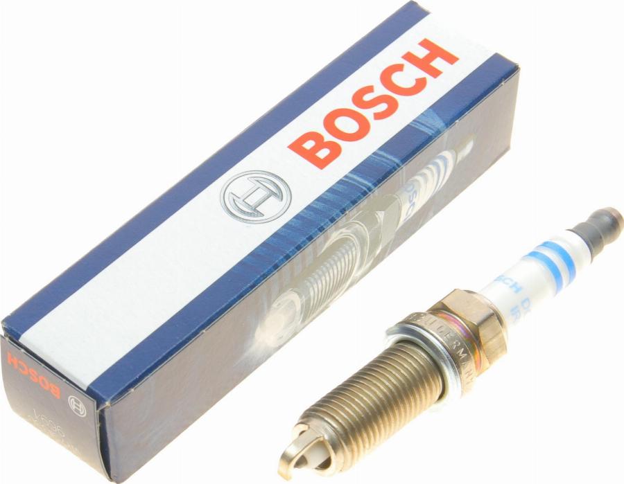 BOSCH 0 242 135 553 - Bujii aaoparts.ro