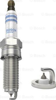 BOSCH 0 242 135 533 - Bujii aaoparts.ro