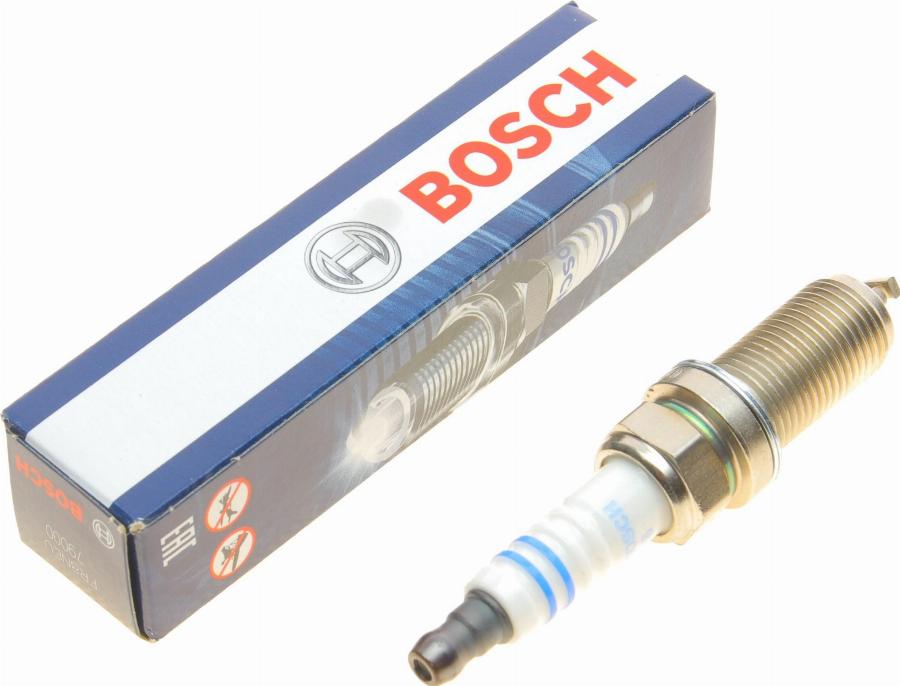 BOSCH 0 242 230 607 - Bujii aaoparts.ro