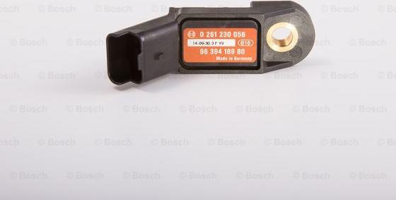 BOSCH 0 261 230 058 - Senzor, presiune galerie admisie aaoparts.ro