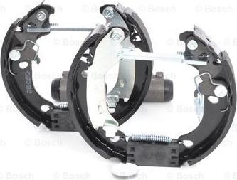 BOSCH 0 204 114 619 - Set saboti frana aaoparts.ro