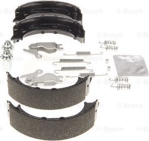 BOSCH 0 204 113 807 - Set saboti frana, frana de mana aaoparts.ro