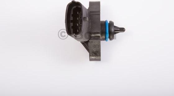 BOSCH 0 281 006 123 - Senzor, temperatura / presiune ulei aaoparts.ro