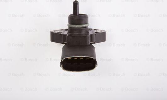 BOSCH 0 281 002 205 - Senzor,presiune supraalimentare aaoparts.ro