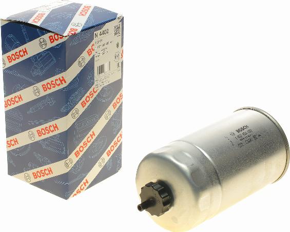 BOSCH 1 457 434 402 - Filtru combustibil aaoparts.ro