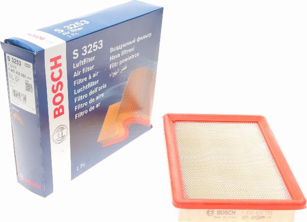 BOSCH 1 457 433 253 - Filtru aer aaoparts.ro