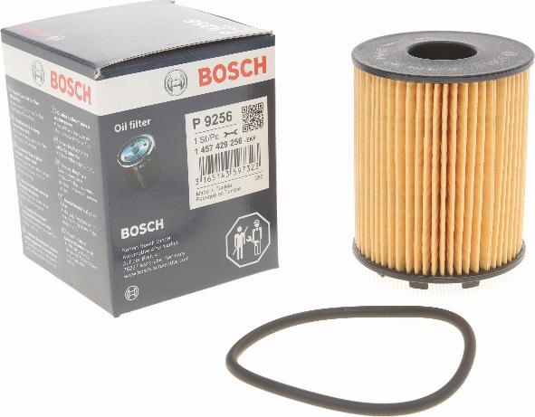 BOSCH 1 457 429 256 - Filtru ulei aaoparts.ro