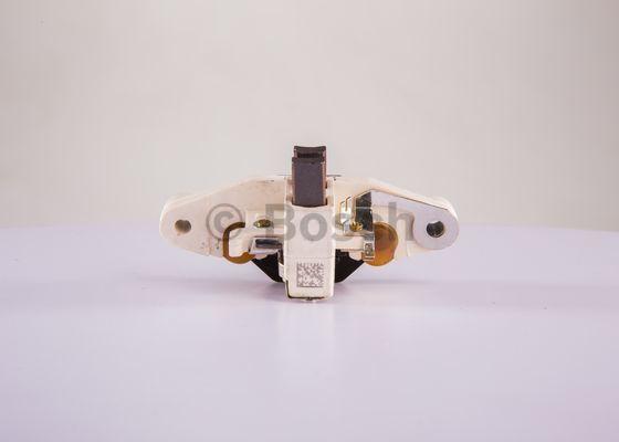 BOSCH 1 197 311 090 - Regulator, alternator aaoparts.ro