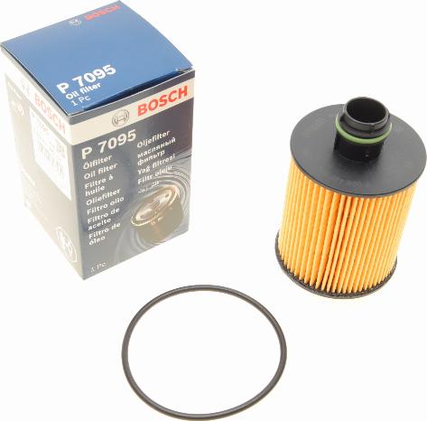 BOSCH F 026 407 095 - Filtru ulei aaoparts.ro