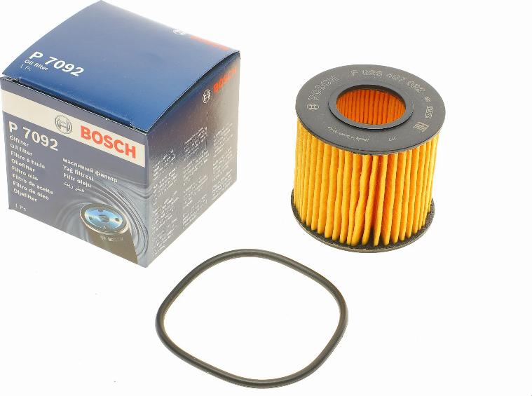 BOSCH F 026 407 092 - Filtru ulei aaoparts.ro