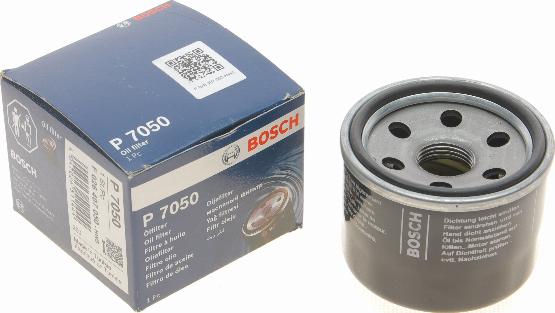 BOSCH F 026 407 050 - Filtru ulei aaoparts.ro