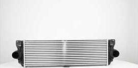 BSG BSG60535013 - Intercooler, compresor aaoparts.ro
