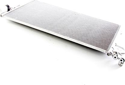 BSG BSG 30-525-029 - Condensator, climatizare aaoparts.ro