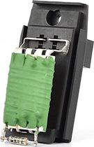 BSG BSG 30-846-002 - Rezistor, ventilator habitaclu aaoparts.ro