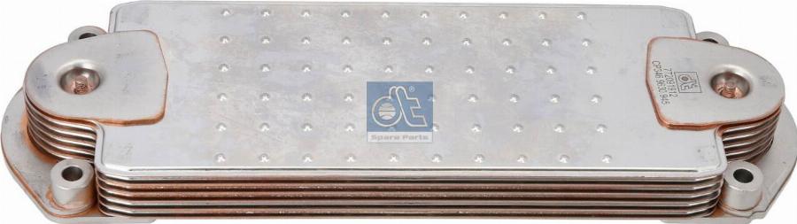 DT Spare Parts 1.14945 - Radiator ulei, ulei motor aaoparts.ro