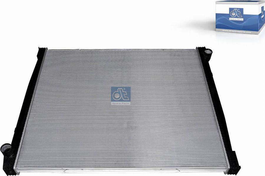 DT Spare Parts 3.00186 - Radiator, racire motor aaoparts.ro