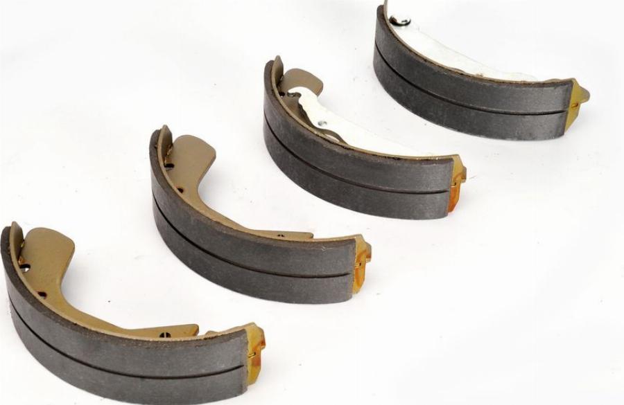 LPR 06800 - Set saboti frana aaoparts.ro