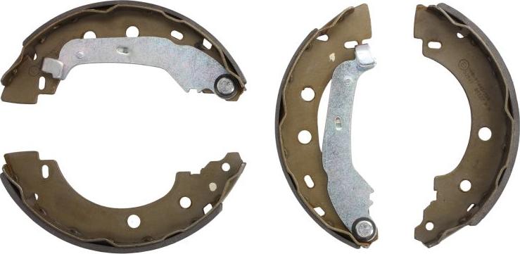 LPR 07330 - Set saboti frana aaoparts.ro