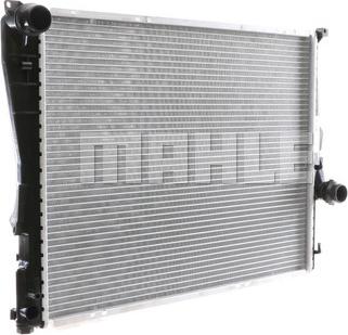 MAHLE CR 455 000S - Radiator, racire motor aaoparts.ro