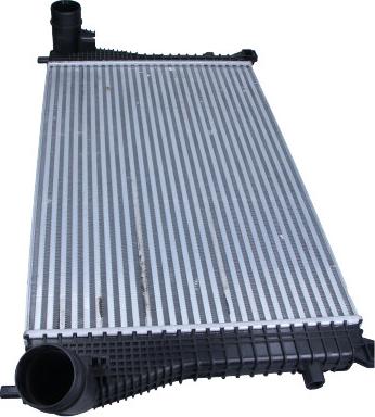 Maxgear AC630047 - Intercooler, compresor aaoparts.ro