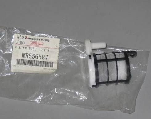 Mitsubishi MR556587 - Filtru combustibil aaoparts.ro