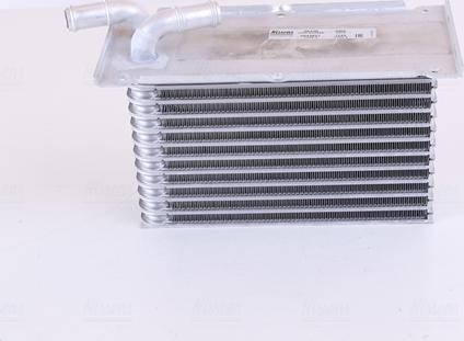 Nissens 96470 - Intercooler, compresor aaoparts.ro