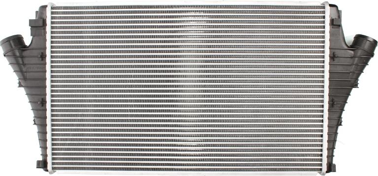 Nissens 96684 - Intercooler, compresor aaoparts.ro