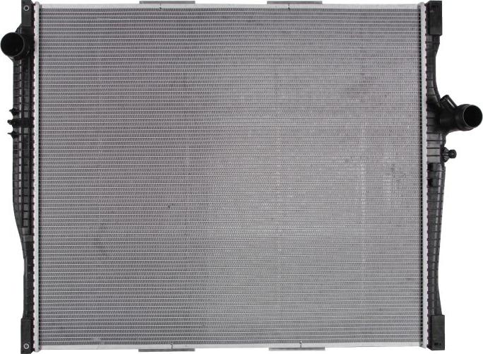 Nissens 654790 - Radiator, racire motor aaoparts.ro