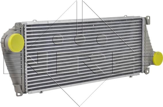 NRF 30830 - Intercooler, compresor aaoparts.ro