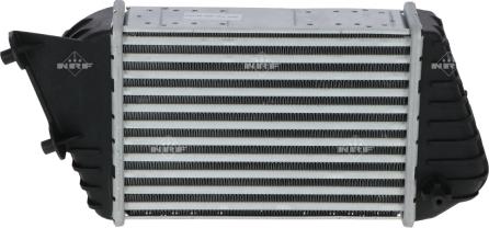 NRF 30833 - Intercooler, compresor aaoparts.ro