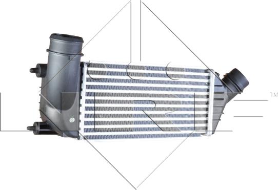 NRF 30242 - Intercooler, compresor aaoparts.ro