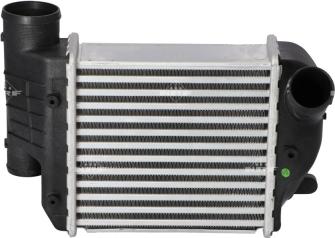 NRF 30768 - Intercooler, compresor aaoparts.ro