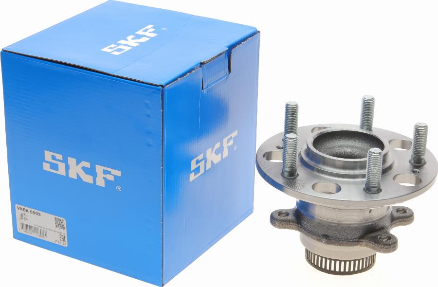 SKF VKBA 6905 - Set rulment roata aaoparts.ro